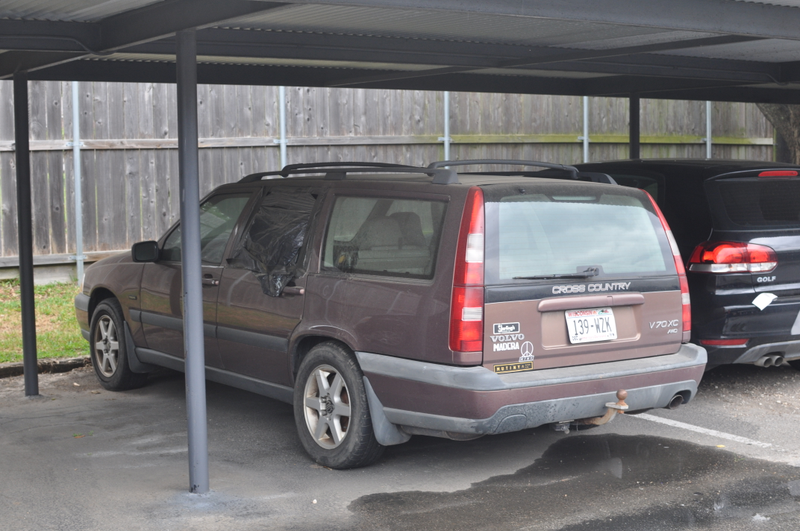 Illustration for article titled The Cars of My Apartment Complex